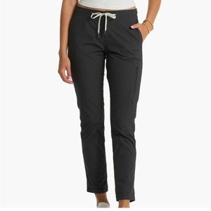 Vuori The Rise & Shine Pants Women's Ripstop Pants in Charcoal Size: Medium